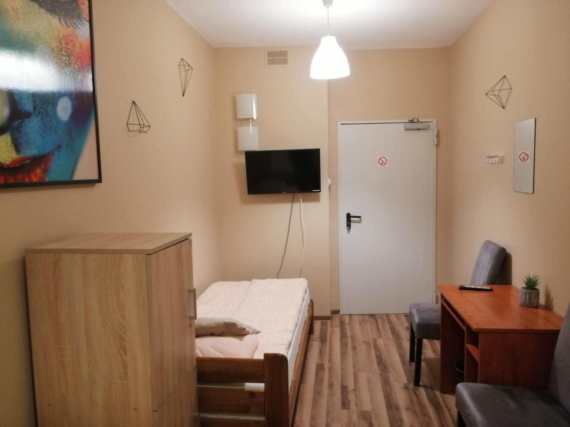 Hostel Gliwice Centrum Cameră foto