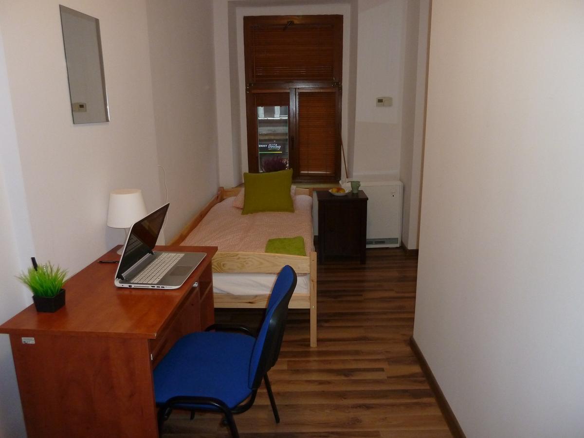 Hostel Gliwice Centrum Exterior foto